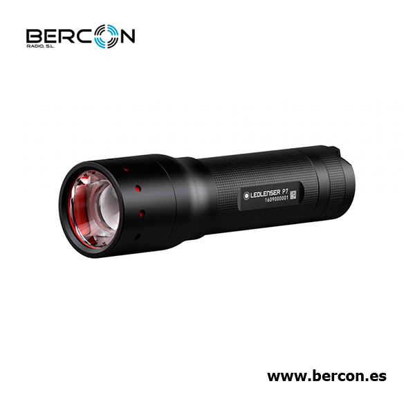 P7 Linterna Ledlenser 450 Lúmenes